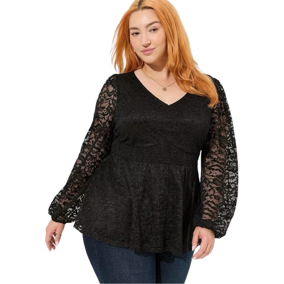 torrid Tops - NWT Torrid Stretch Lace V-Neck Smocked Waist Long Sleeve Babydoll - Size: 10 (M)